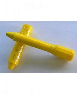 crayon-de-maquillage-jaune-en-stick.jpg